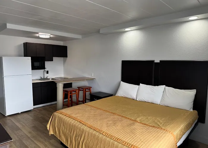 Belmont Inn & Suites Virginia Beach